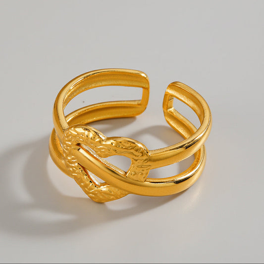 Dione Ring