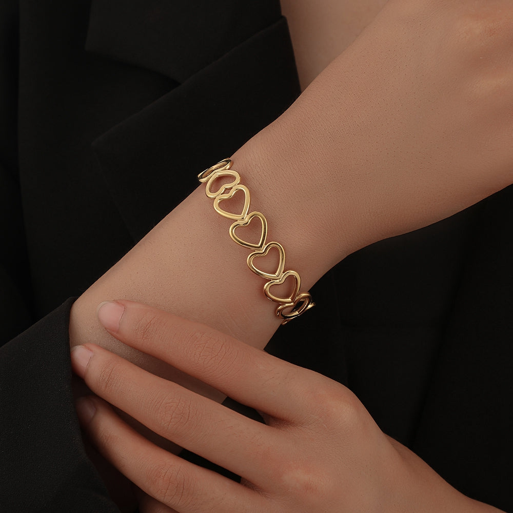 Hollow Heart Bracelet